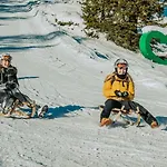 Albergue Mountain &