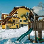 Mountain & Albergue