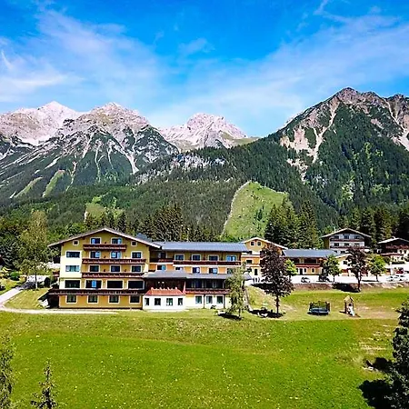 Mountain Hotel&hostel Hostel