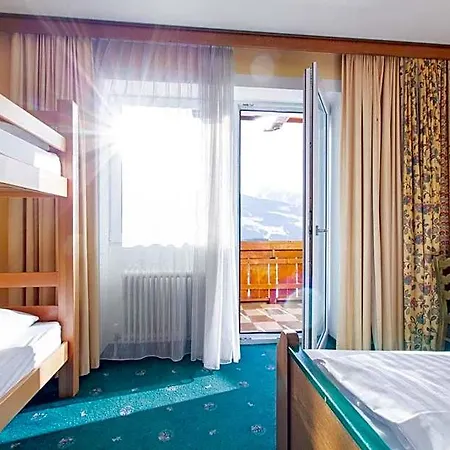 Mountain Hotel&hostel Hostel